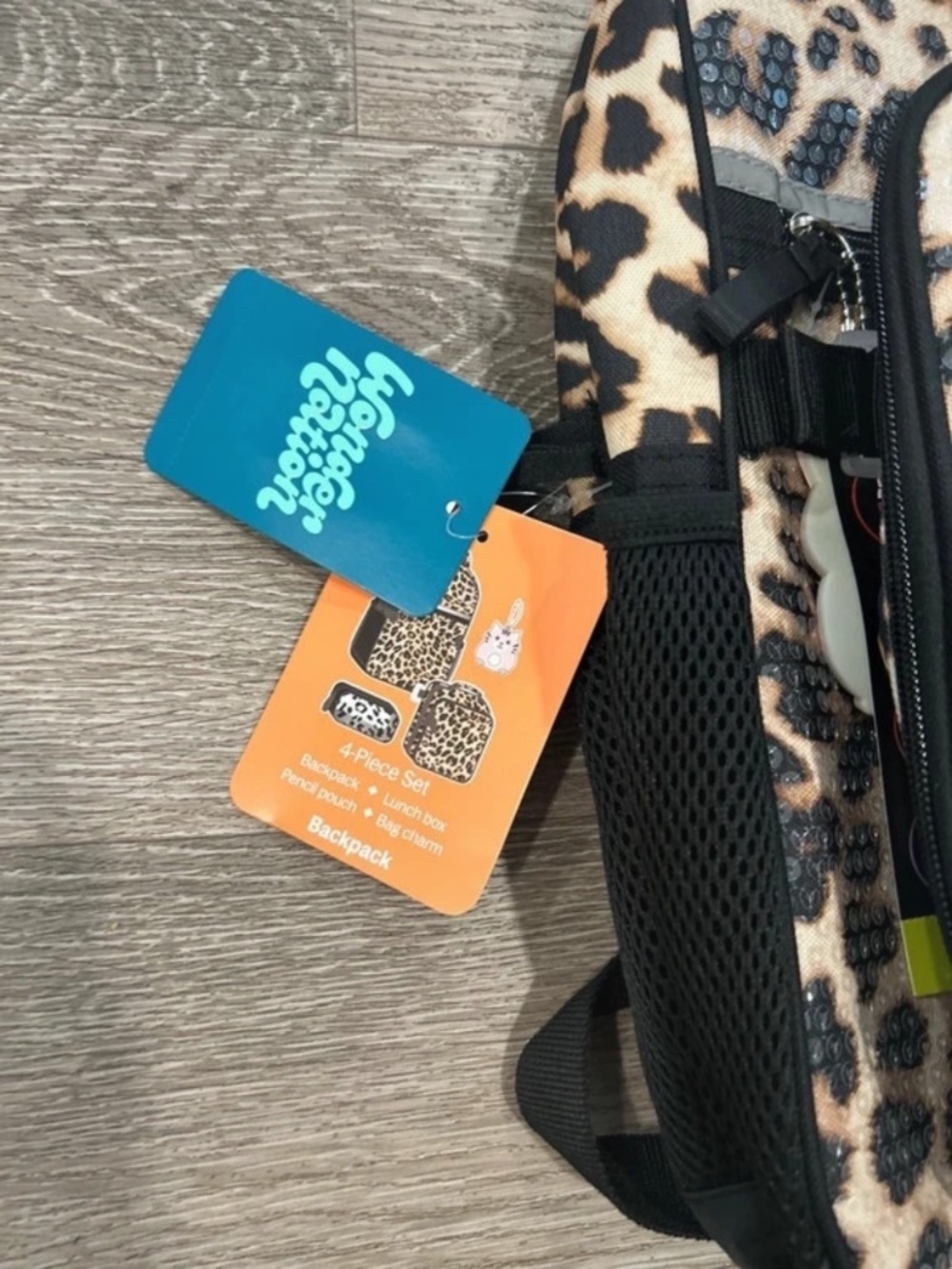 Leopard backpack - Picture 3 of 4